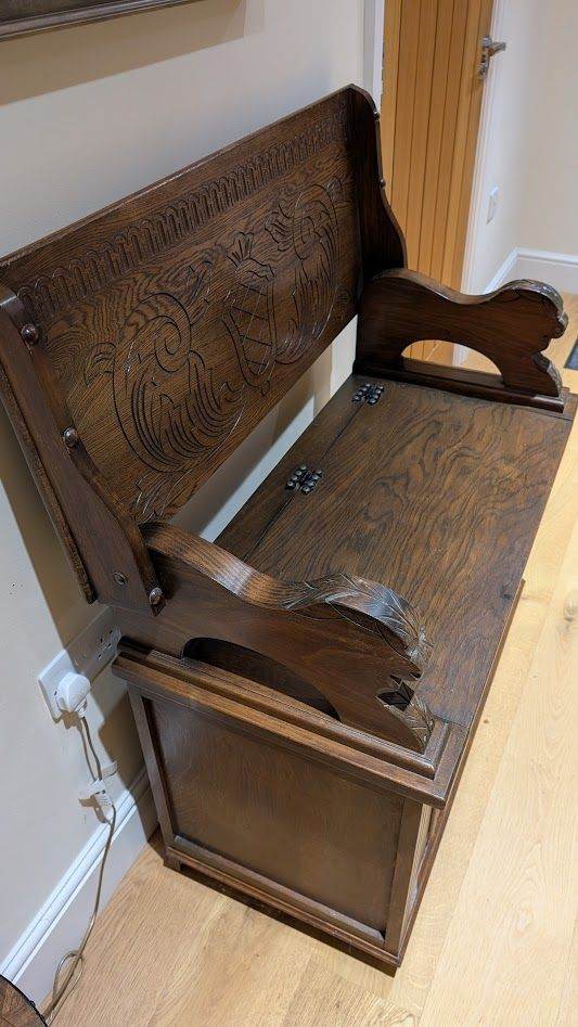 Wooden seat/storage chest