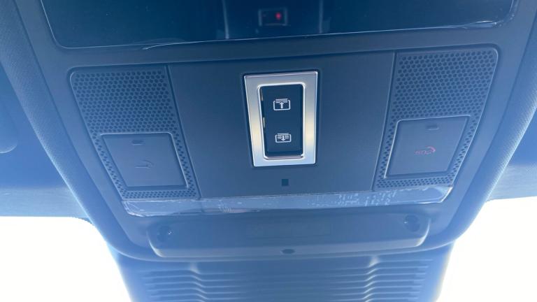 2025 Land Rover Range Rover Evoque 1.5 P270e Dynamic SE 5dr Auto ESTATE PETROL/ELECTRIC Automatic