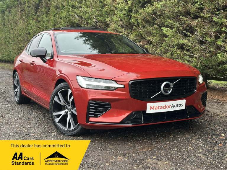 2019 Volvo S60 2.0h T8 Twin Engine 11.6kWh R-Design Plus Auto AWD Euro 6 (s/s) 4dr SALOON Petrol/...