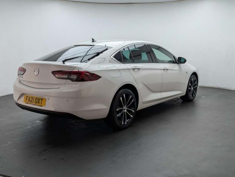 2021 Vauxhall Insignia 1.5 Turbo D Ultimate Nav Grand Sport 5dr Diesel Manual Euro 6 (s/s) (122 p...