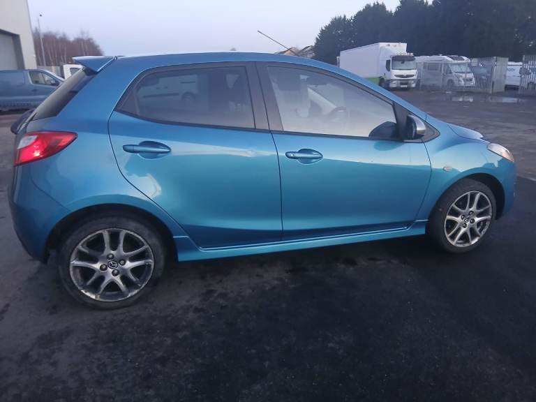 Mazda, 2, Hatchback, 2014, Manual, 1349 (cc), 5 doors