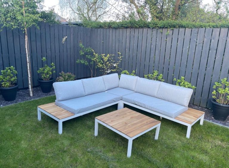 Garden furniture 