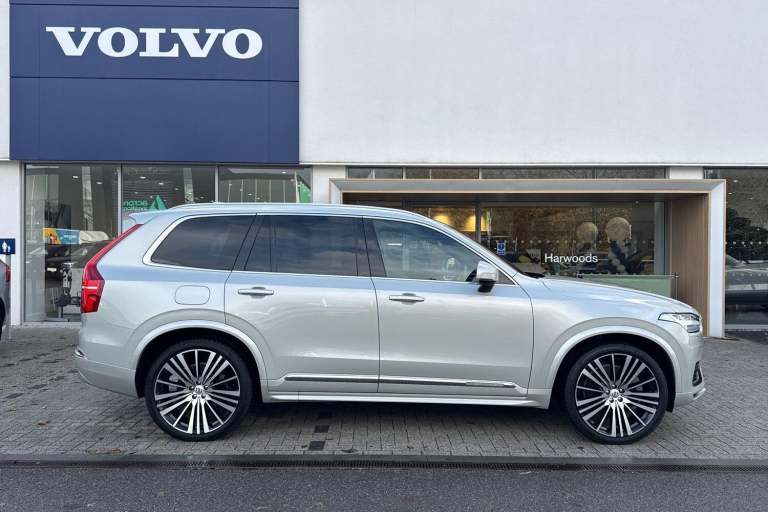 2022 Volvo XC90 2.0h T8 Recharge 18.8kWh Inscription Pro SUV 5dr Petrol Plug-in Hybrid Auto ESTAT...