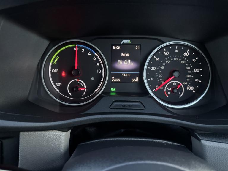 VOLKSWAGEN TRANSPORTER e 110 37.3kWh 2021