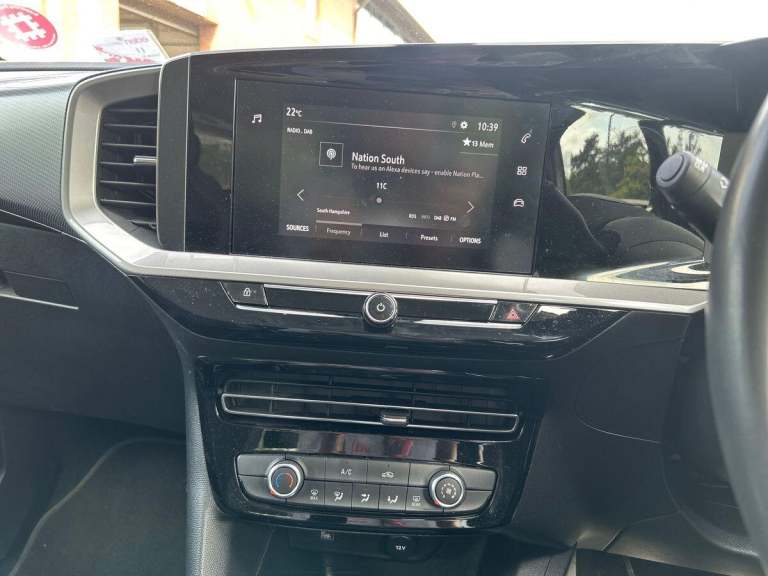 2023 Vauxhall Mokka 1.2 Turbo 100 Design 5dr HATCHBACK PETROL Manual