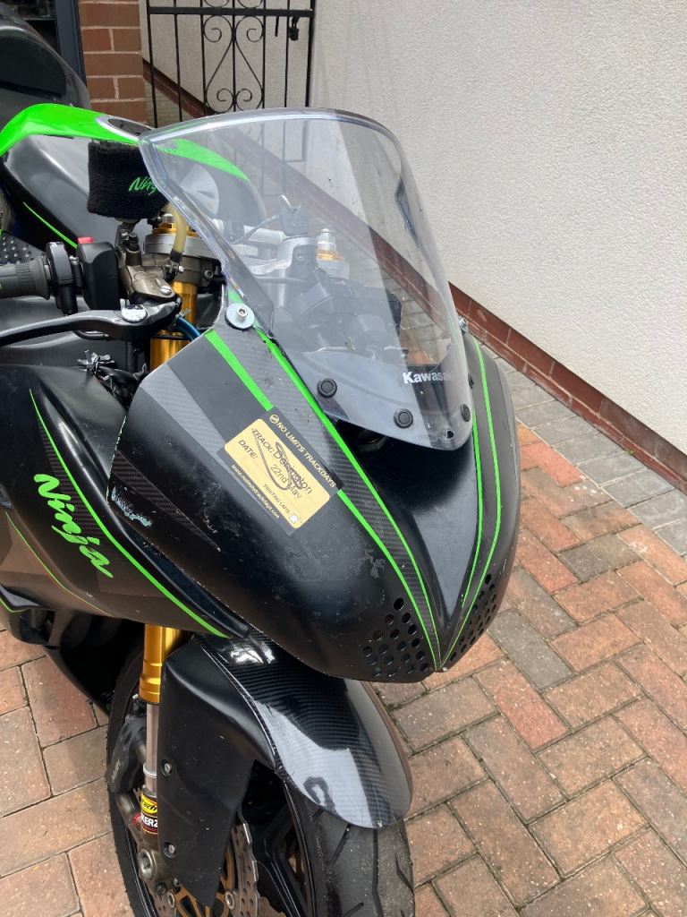 Kawasaki ZX6r 636 Ninja Track Bike 2006