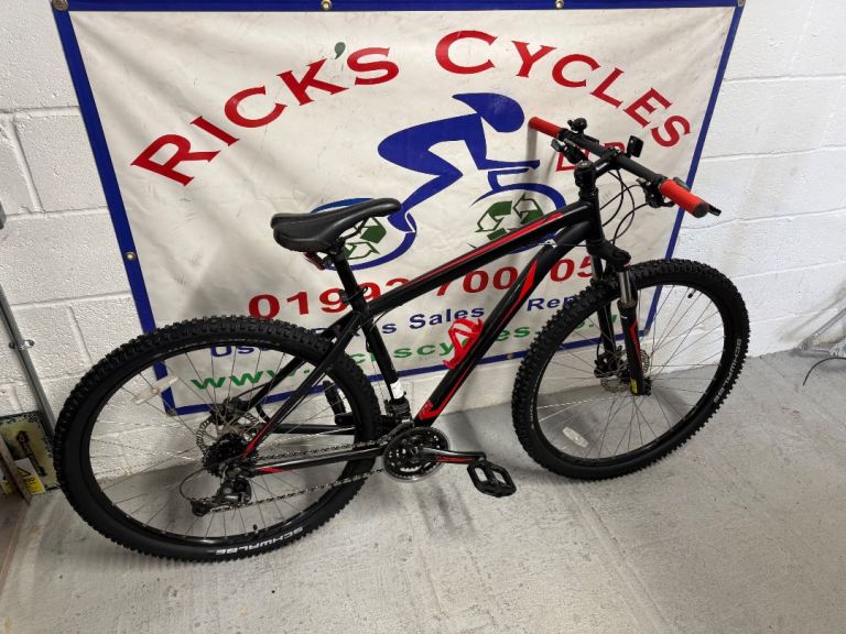 Specialized HardRock Sport 29er 19” Frame Mountain Bike.