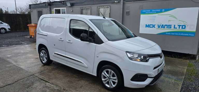 2022 Toyota ProAce 1.5D 100 Design Van [6 Speed] PANEL VAN DIESEL Manual