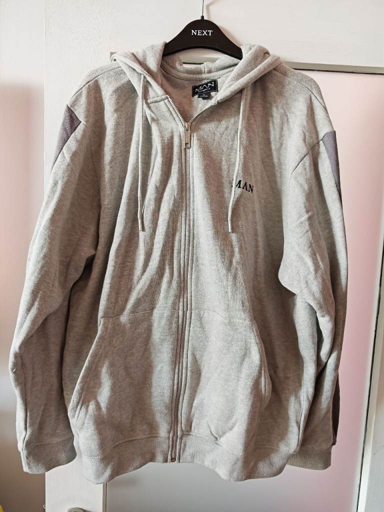 Mens man zip top