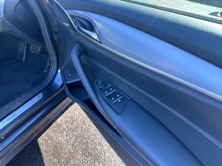 2019 BMW 5 Series 3.0 530d SE Auto xDrive Euro 6 (s/s) 4dr SALOON Diesel Automatic