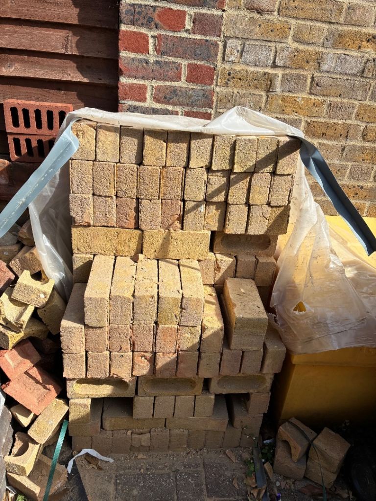 150 New Docklands Yellow bricks