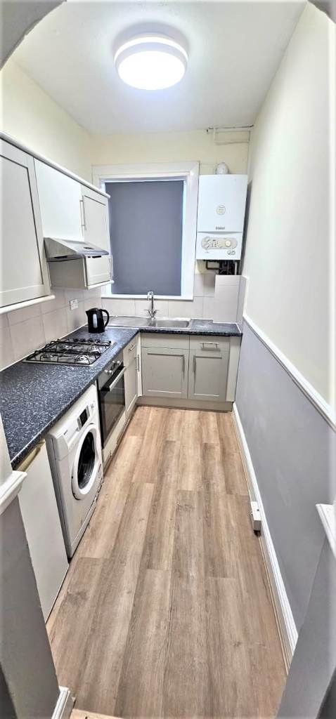 2 Bed Flat -  woolstone road London SE6 DSS APPLICANT ACCEPTED 