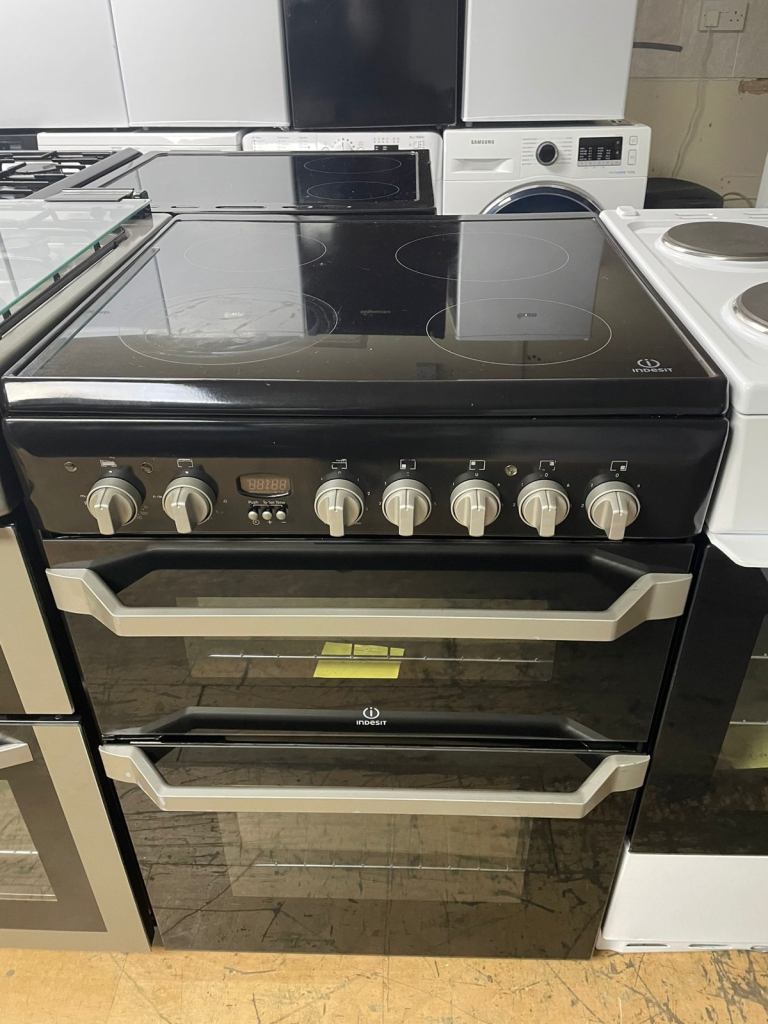 Black 60cm Electric Cooker 