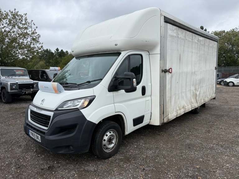 2019 Peugeot Boxer 2.0 130ps CATERING REMOVAL VAN FOOD TRUCK  CURTAINSIDER LOLOADER LUTON  CHASSI...