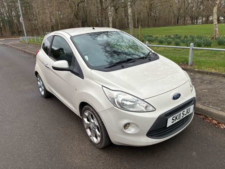Ford KA Titanium 1.3 3 Door 40,000 miles,Full Service History, Full Years Mot, Very Good Condition
