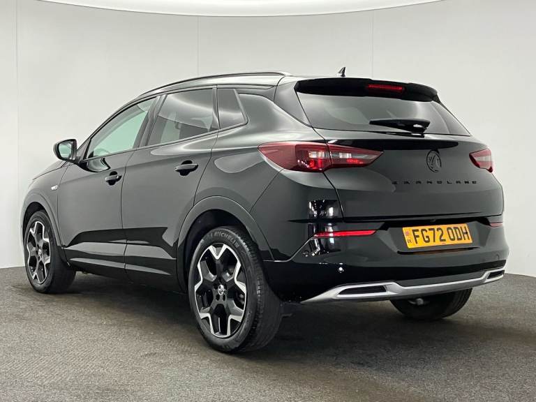 2022 Vauxhall Grandland 1.2 Turbo Ultimate 5dr Hatchback PETROL Manual