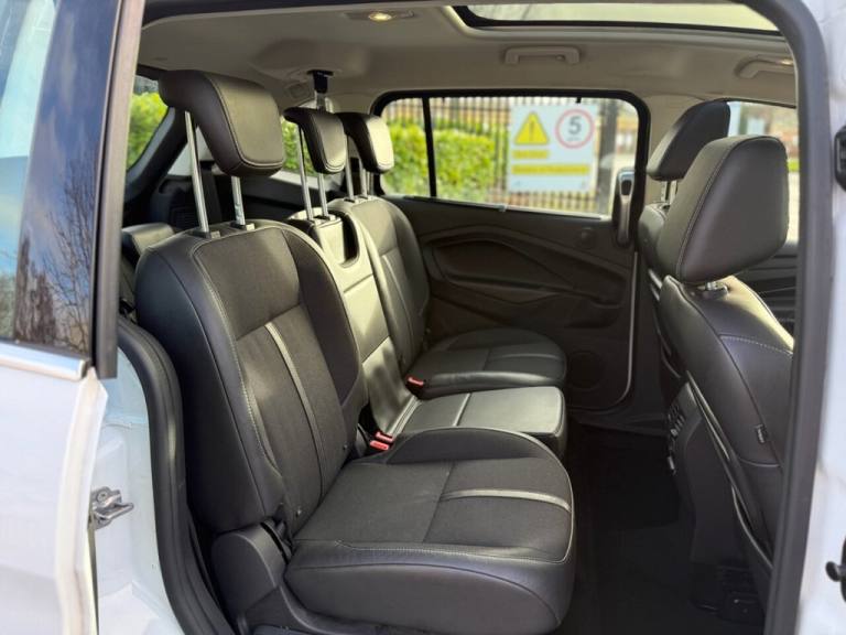 2017 Ford Grand C-Max 1.5 TDCi Titanium X 5dr MPV DIESEL Manual