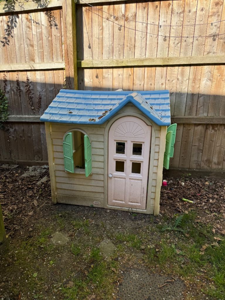 Little Tikes Plastic Play house