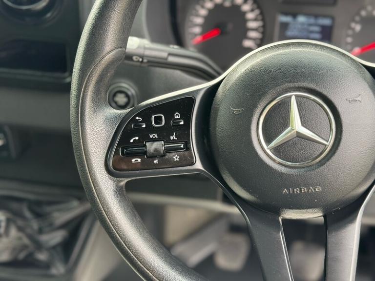 2022 Mercedes-Benz Sprinter 3.5t Progressive Chassis Cab CHASSIS CAB DIESEL Manual