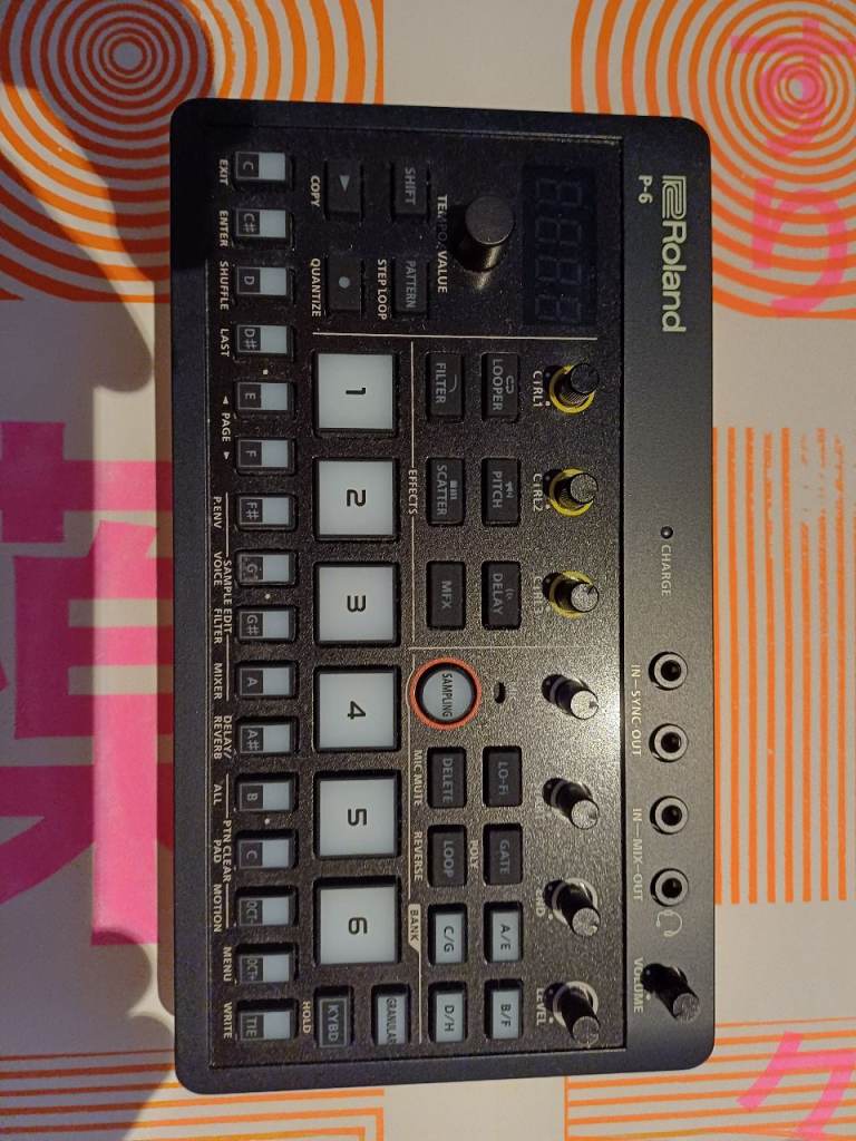 Roland AIRA P-6 Creative Sampler