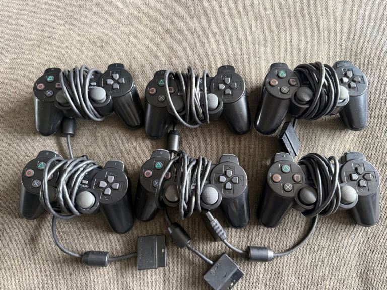 PlayStation 2 Controllers PS2