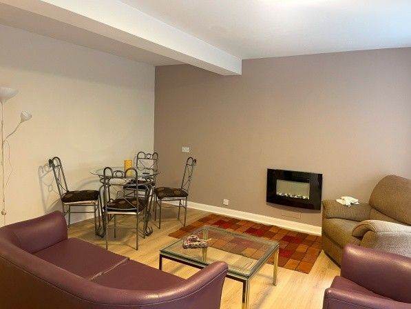 Two Bedroom Basement Flat to Let