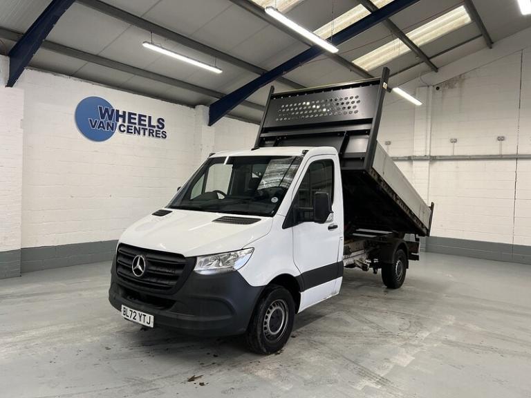 2023 Mercedes-Benz Sprinter 315 CDI Progressive Tipper Diesel Manual