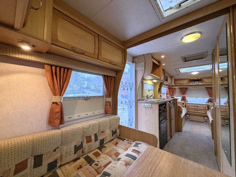 2003 ELDDIS ODYSSEY 505 5 BERTH, COULD MAKE FIXED BED, MOTOR MOVER & FULL AWNING