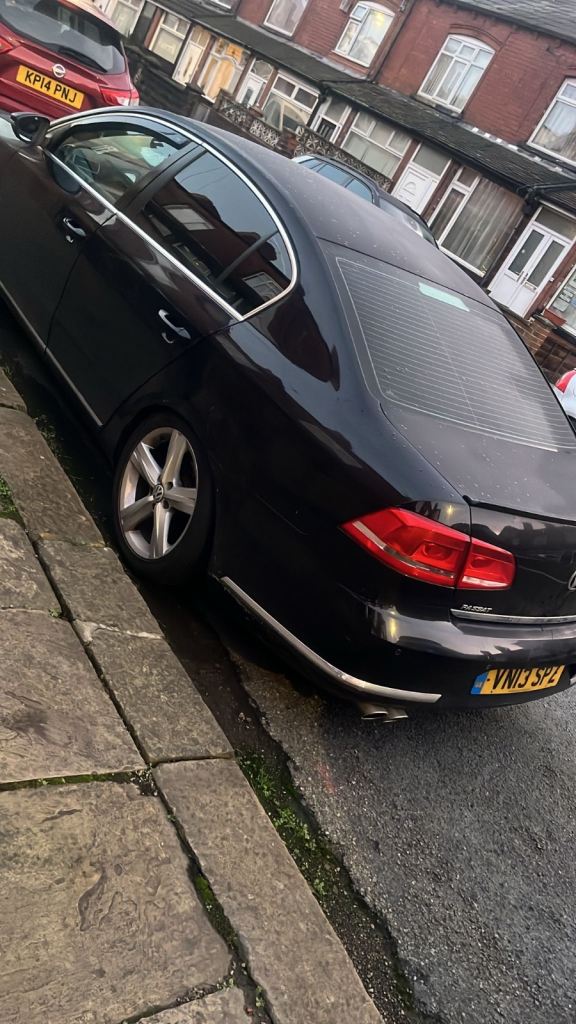 Volkswagen, PASSAT, Saloon, 2013, Manual, 1968 (cc), 4 doors