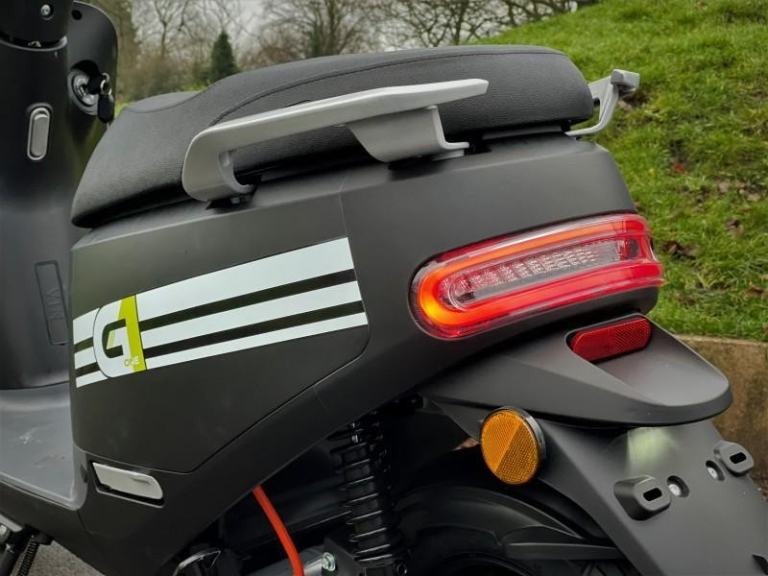 MGB G1 50cc Moped Scooter 2000W Electric Bosch Motor