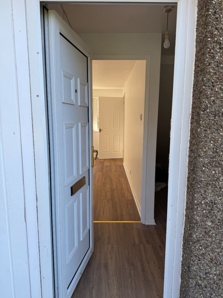 THREE BEDROOM FOR RENT 