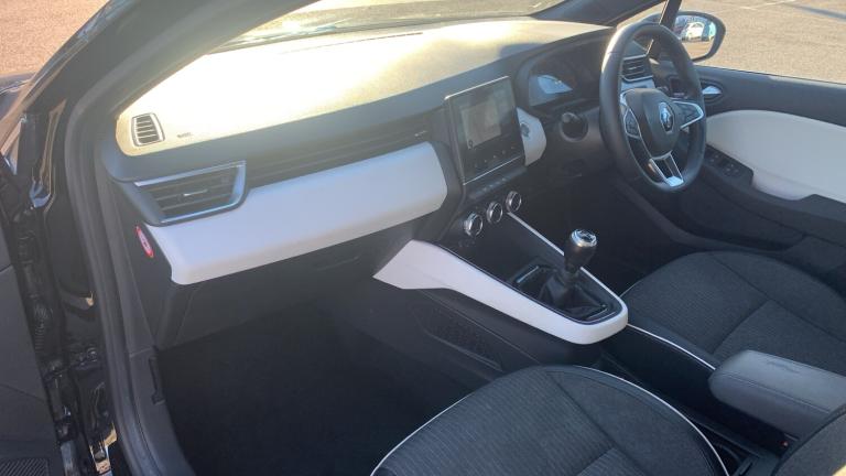 2021 Renault Clio 1.0 TCe S Edition Hatchback 5dr Petrol Manual Euro 6 (s/s) (90 ps) Hatchback Pe...