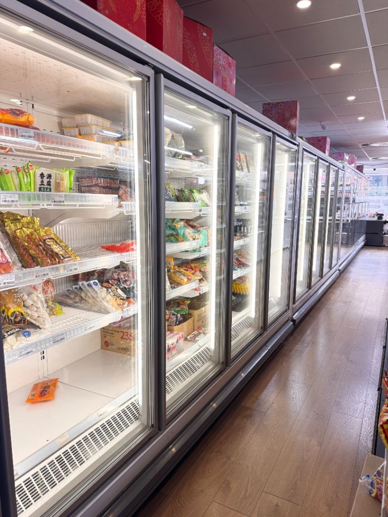 Commercial Display Freezer/Fridge Unit – Good Condition