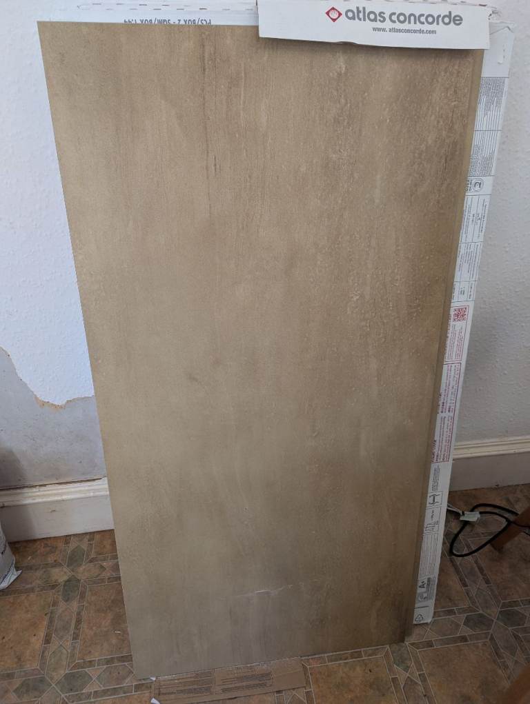  Italian Porcelain Floor and Wall Tiles - 7.2 square metres (10 tiles)