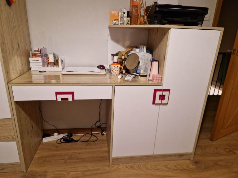 image for Desk with incorporated storage units