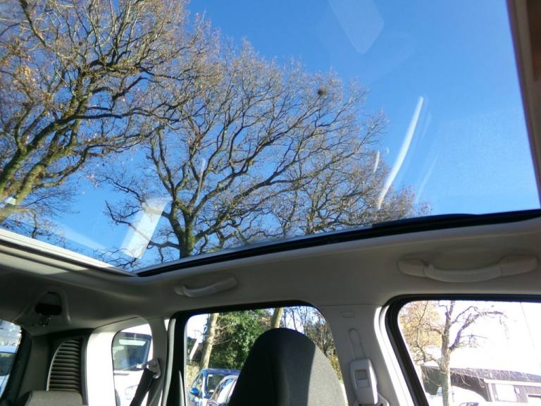 2016 16 CITROEN C3 PICASSO 1.6 BLUEHDI PLATINUM MPV 5DR DIESEL MANUAL EURO 6 (10