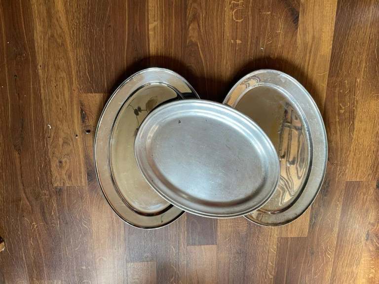 3 silver platters