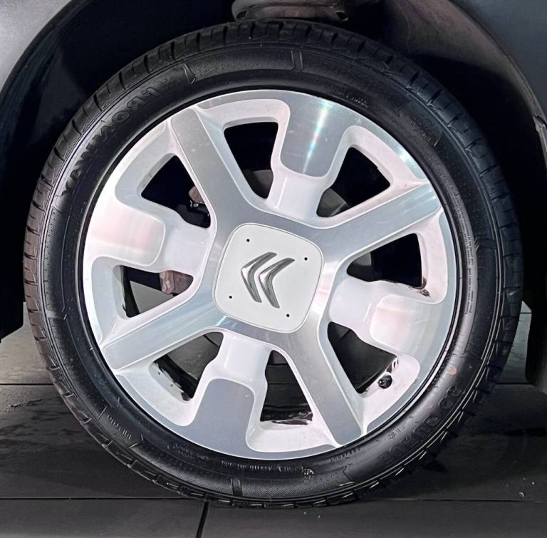 2018 Citroen C4 Cactus 1.6 BlueHDi W Hatchback 5dr Diesel Manual Euro 6 (100 ps) Hatchback Diesel...