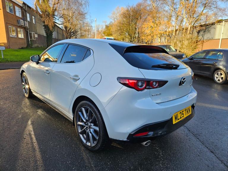 2025  MAZDA 3 2.5 e-Skyactiv G MHEV 140 Exclusive-Line 5dr Auto Damaged Salvage