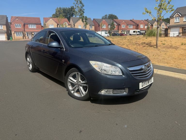 Vauxhall, INSIGNIA, Hatchback, 2011, Other, 1956 (cc), 5 doors