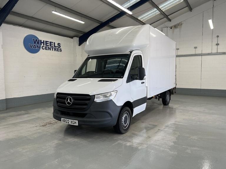  Mercedes-Benz Sprinter 315 CDI Progressive Luton Diesel Manual