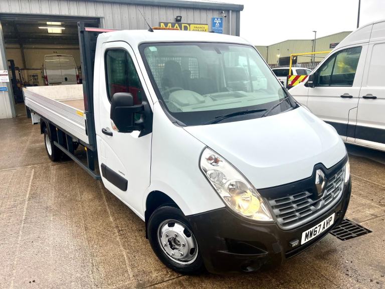 Renault Master 35 2.3dci 130 ELWB Dropside Truck 2018/67 Registration 