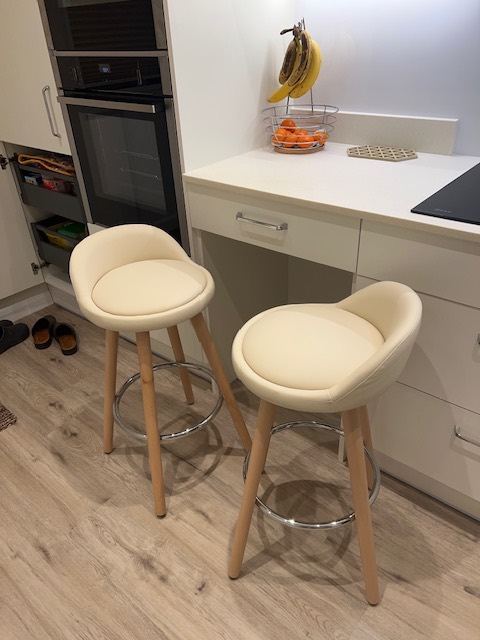 Jive Wooden bar Stools