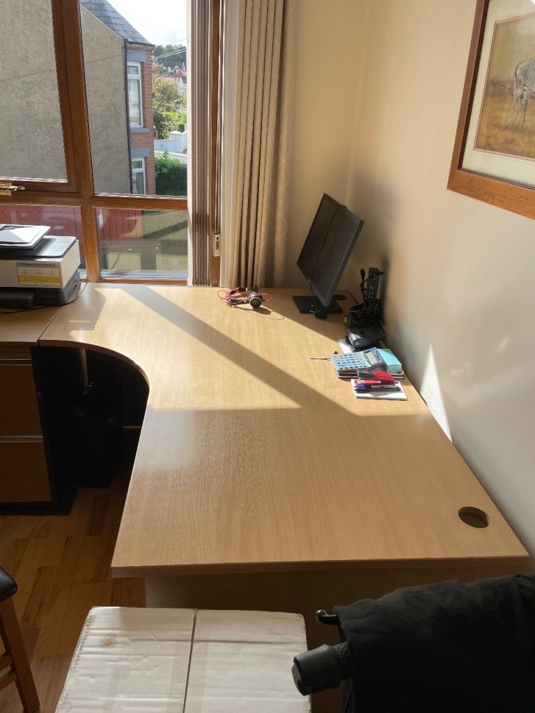 Large Corner Office Desk - Light Wood Finish, Good Condition