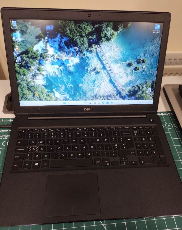 Dell Latitude 8GB RAM, i5, SSD, Windows 11, HDMI, FULL MICROSOFT OFFICE. BIG SCREEN, Backlit Keys
