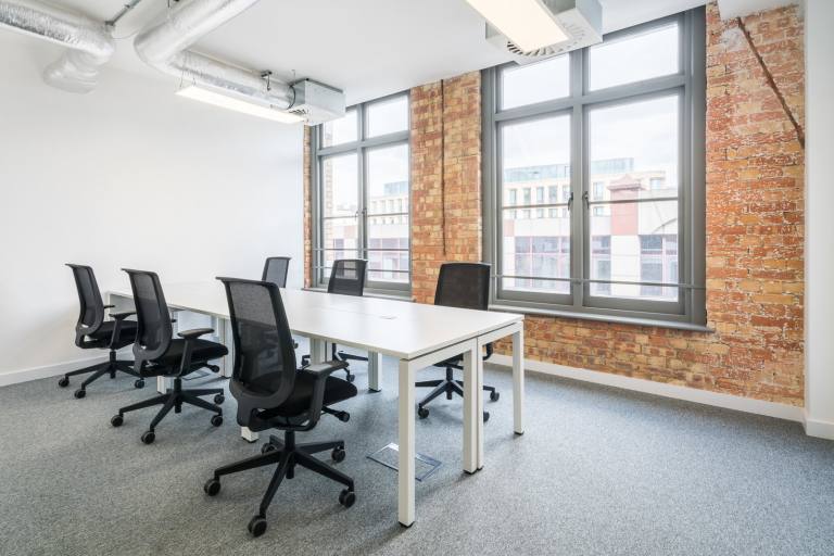 London - EC1M 3JU \ Start Working from a Private Office for 1 Person