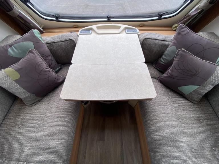 2014 SWIFT FREESTYLE SE S2 TOURING CARAVAN