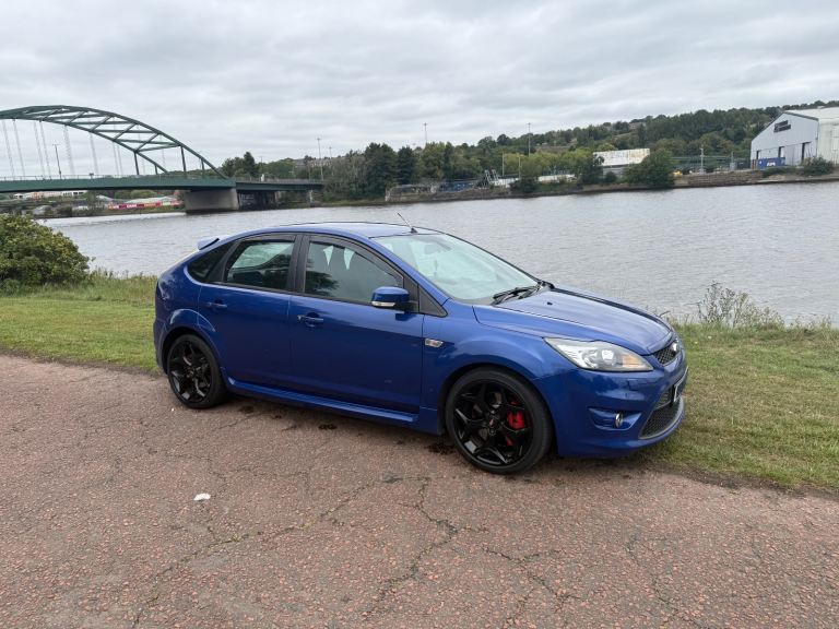 Ford, FOCUS, Hatchback, 2010, Manual, 2522 (cc), 5 doors