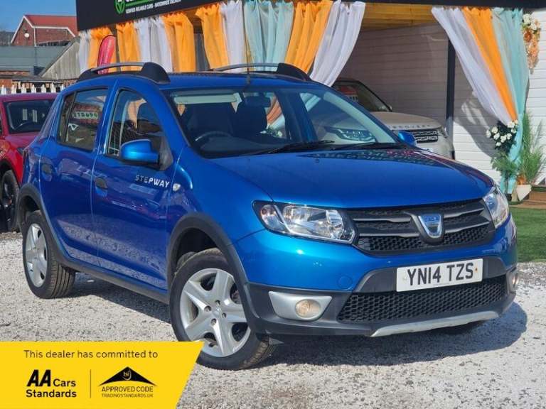 2014 Dacia Sandero Stepway 1.5 dCi Laureate Euro 5 5dr HATCHBACK Diesel Manual