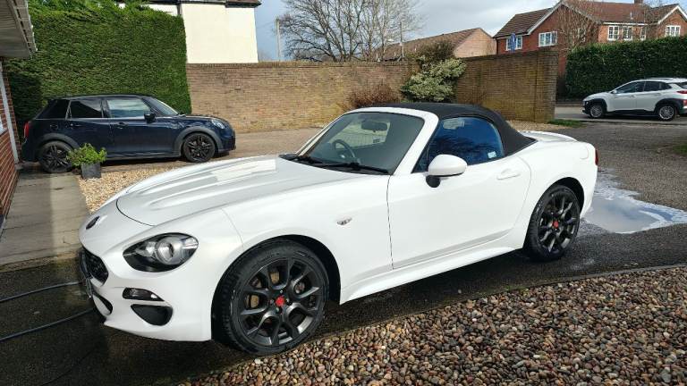 Fiat 124 SPIDER 2018 